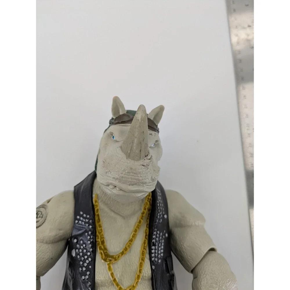 2015 Teenage Mutant Ninja‎ Turtles Rock Steady Out of the Shadows Action Figure